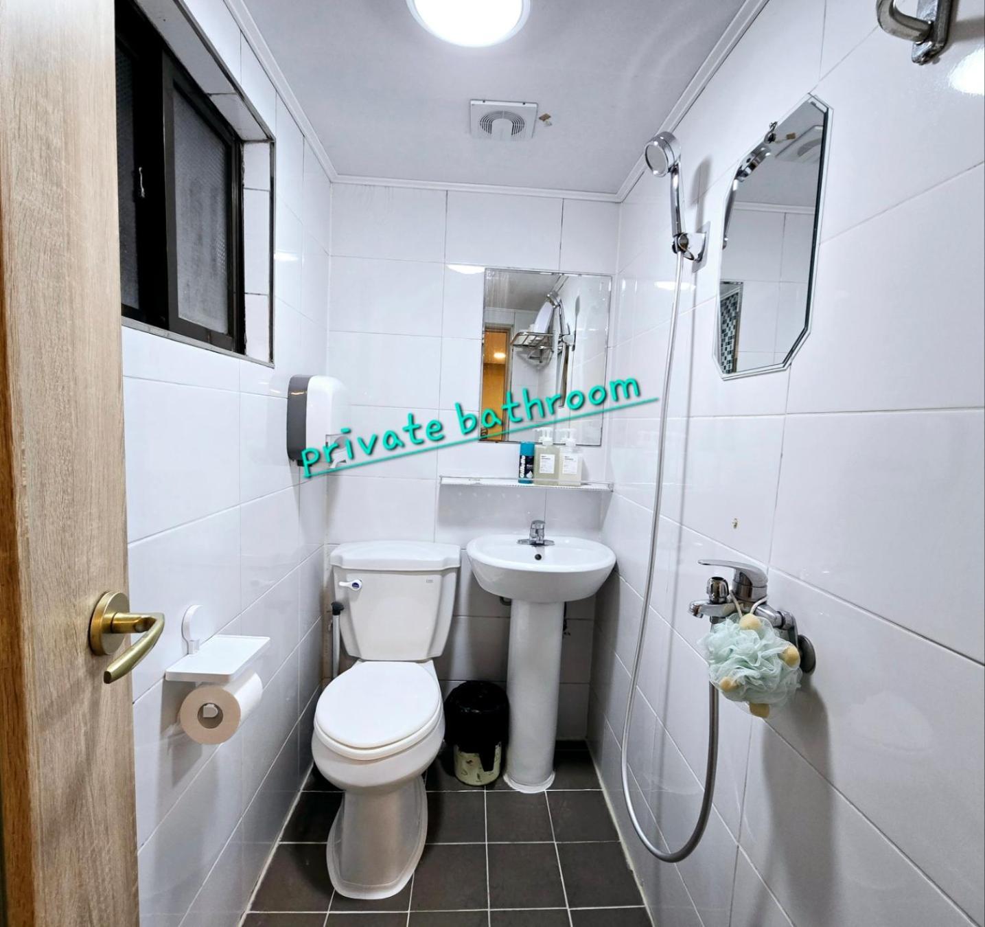 Hongdae Guest House Room#G#E#D#R#M Seoul Exterior photo